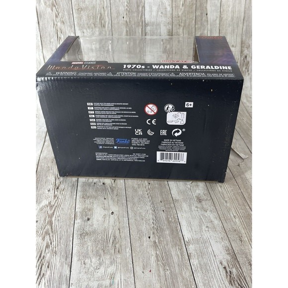 Funko POP! Mini Moments: Marvel's WandaVision Living Room 70's Wanda & Geraldine - Picture 7 of 8